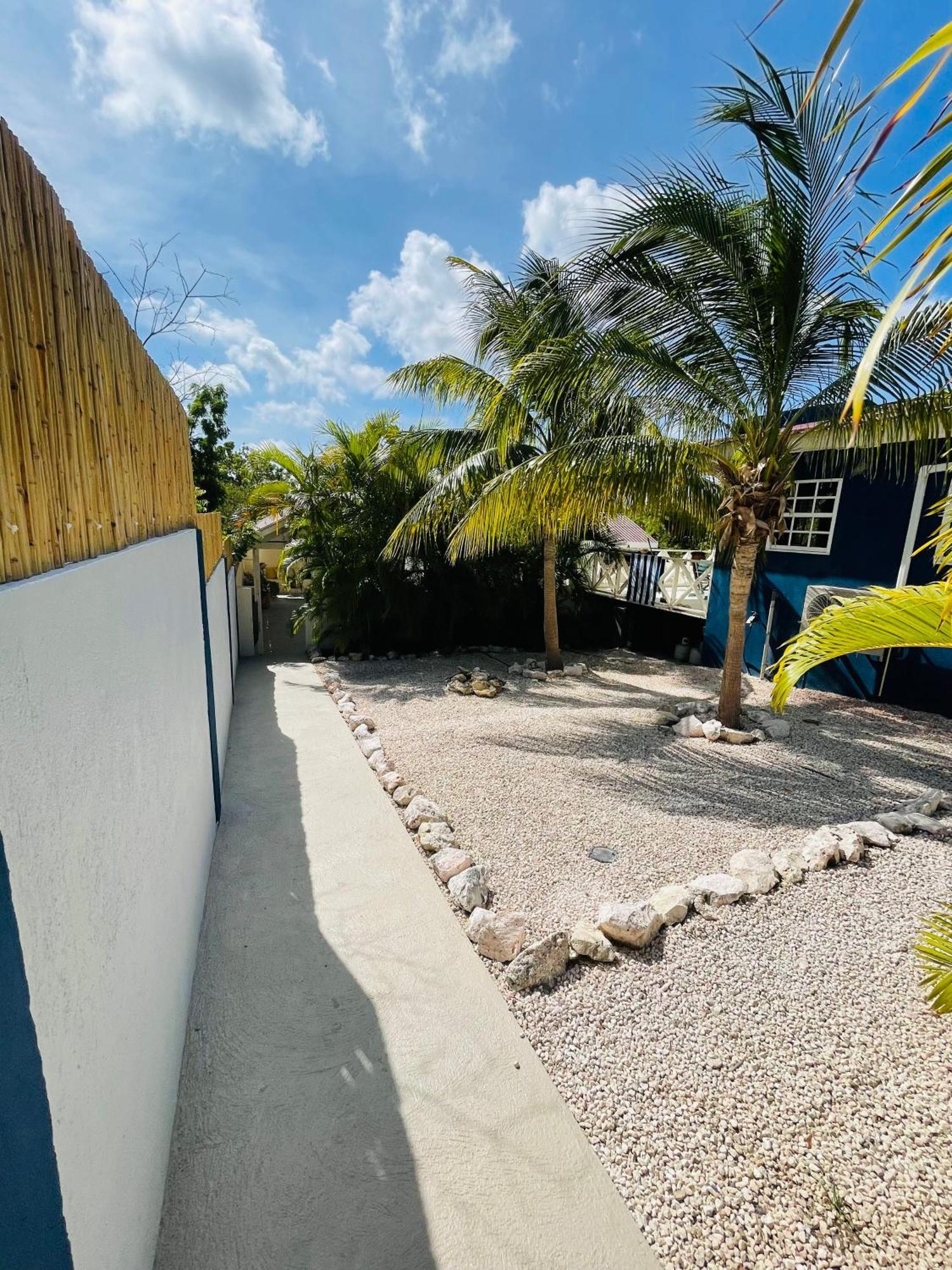 Mini Resort Kaya Verdi วิลเลมสตัด ภายนอก รูปภาพ