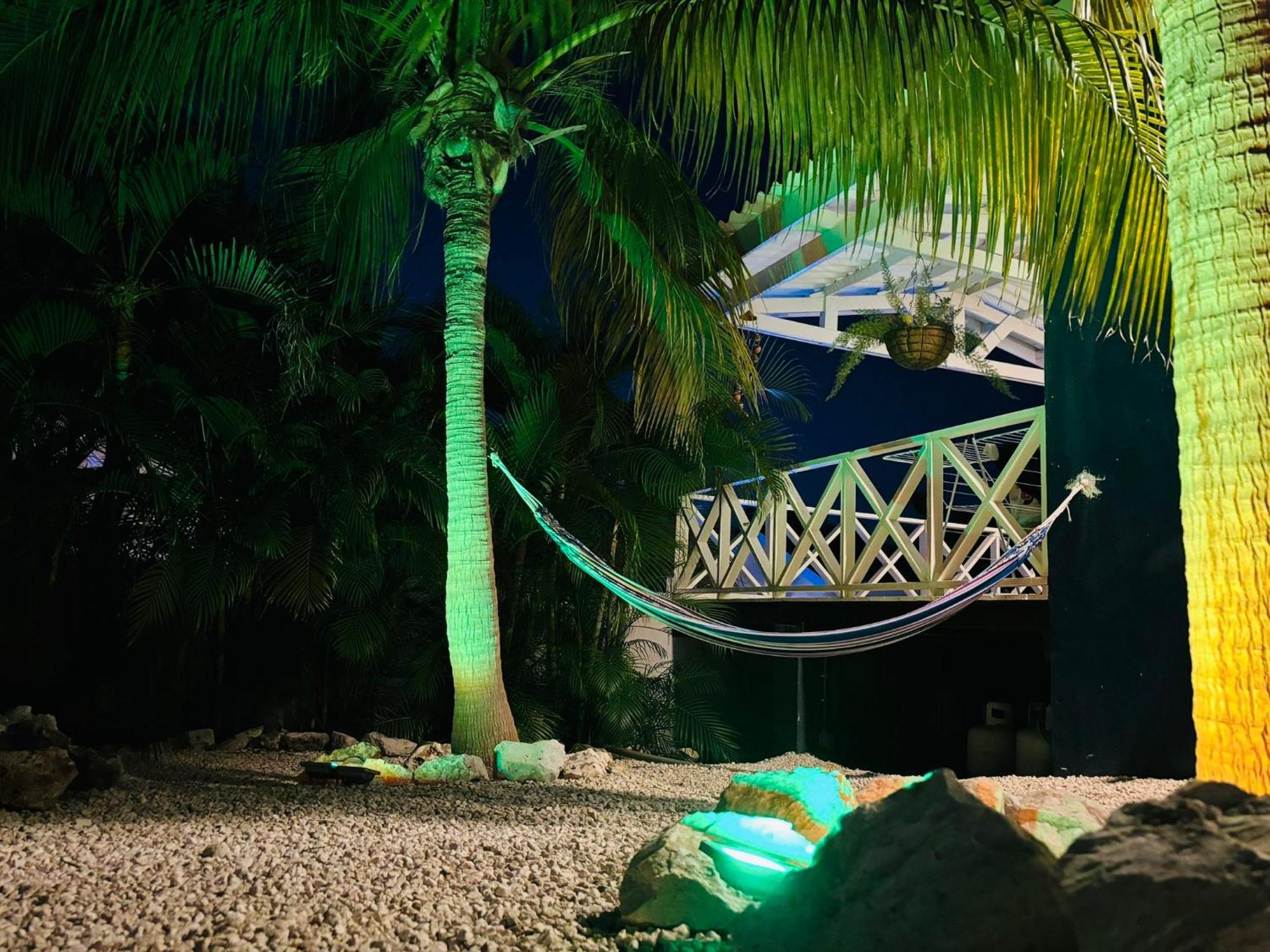 Mini Resort Kaya Verdi วิลเลมสตัด ภายนอก รูปภาพ