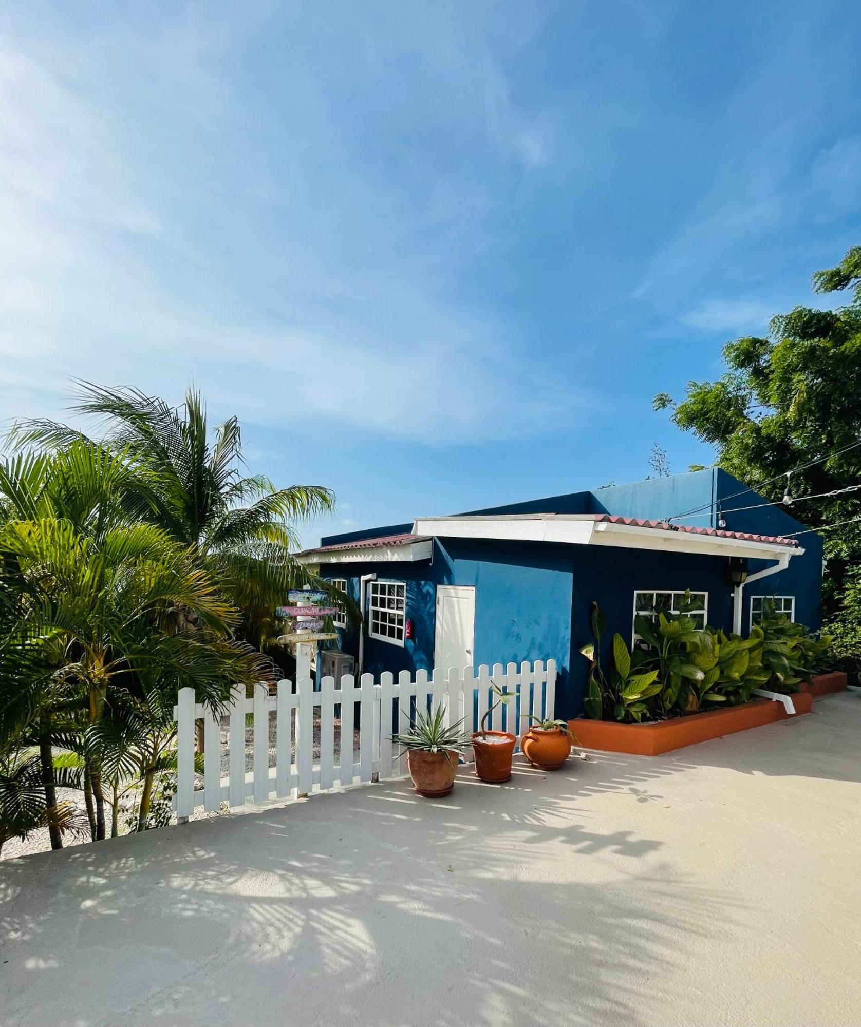 Mini Resort Kaya Verdi วิลเลมสตัด ภายนอก รูปภาพ